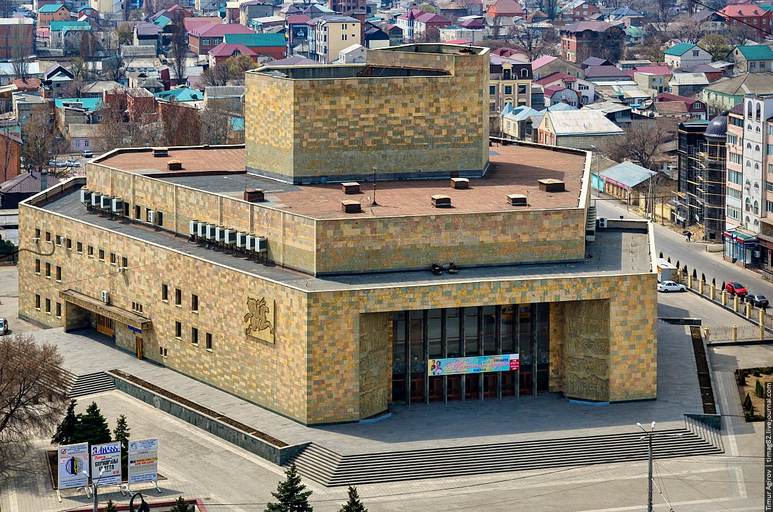 Государственный республиканский русский драматический театр им. М. Горького)